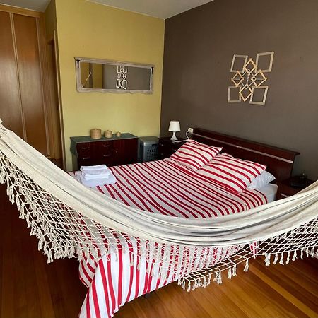 Apartamento Luminoso Y Acogedor Lalín Екстериор снимка